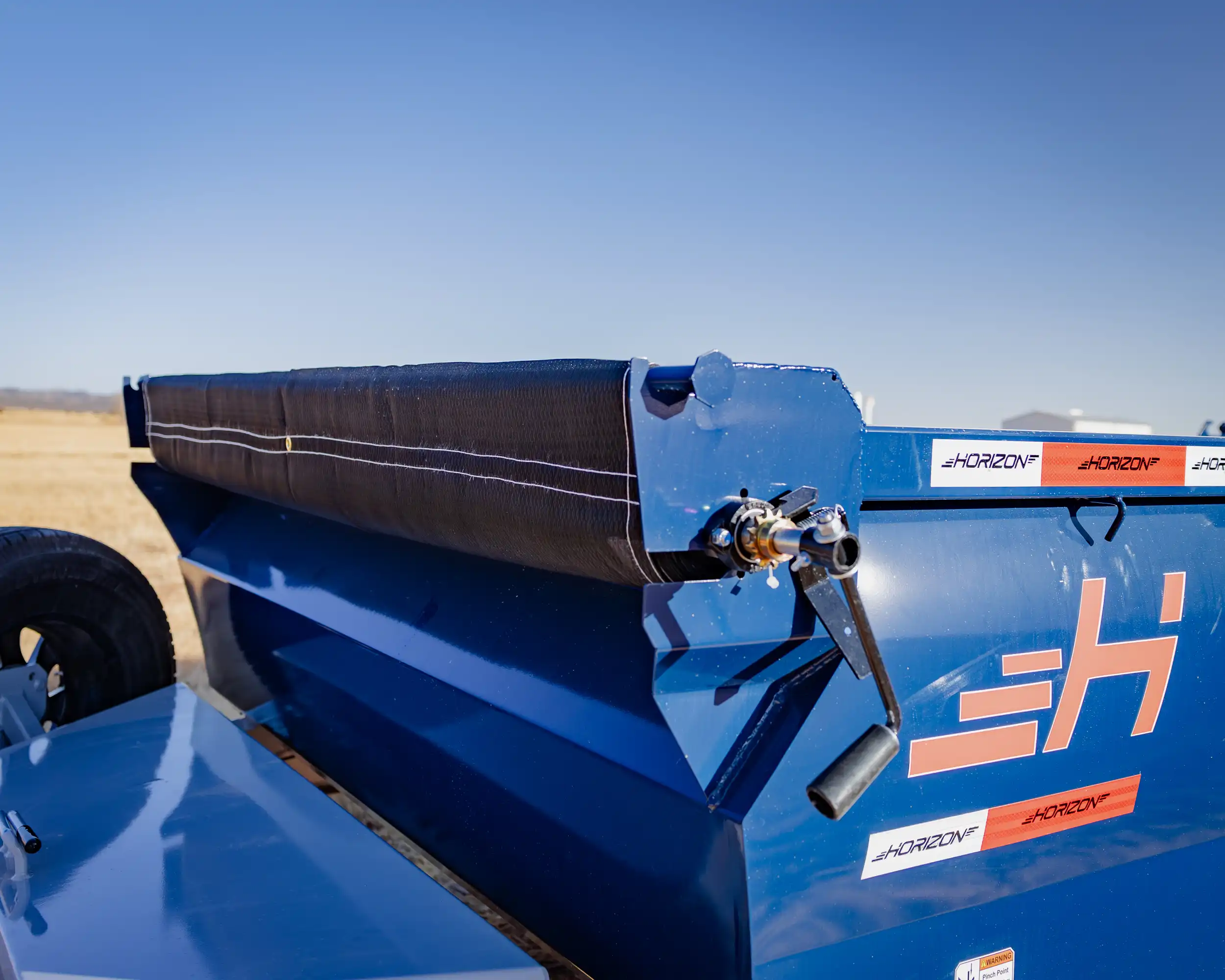 horizon trailers img